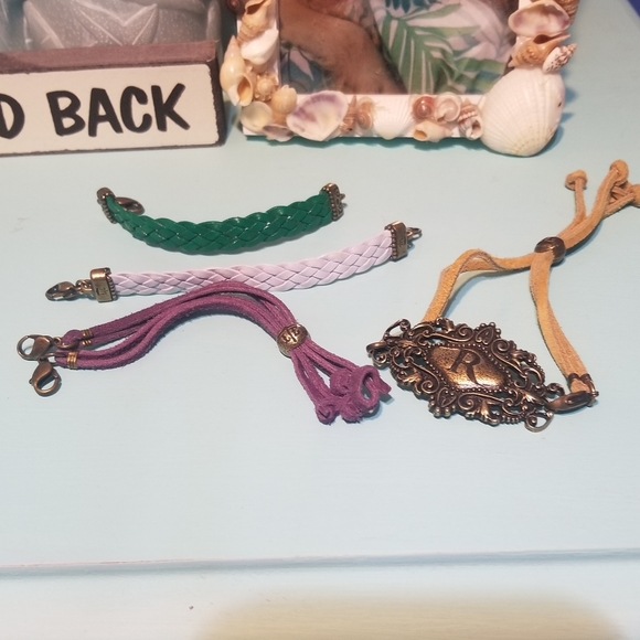 Vintage initial R changeable bracelet - Picture 3 of 6